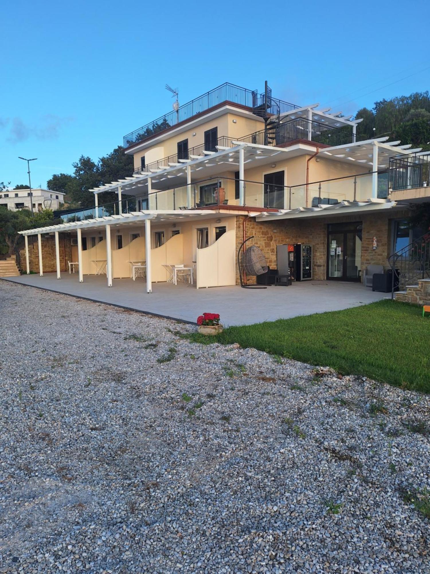 Country House Marj & Jo Resort أغروبولي المظهر الخارجي الصورة