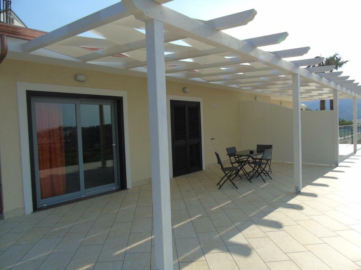 Country House Marj & Jo Resort أغروبولي المظهر الخارجي الصورة